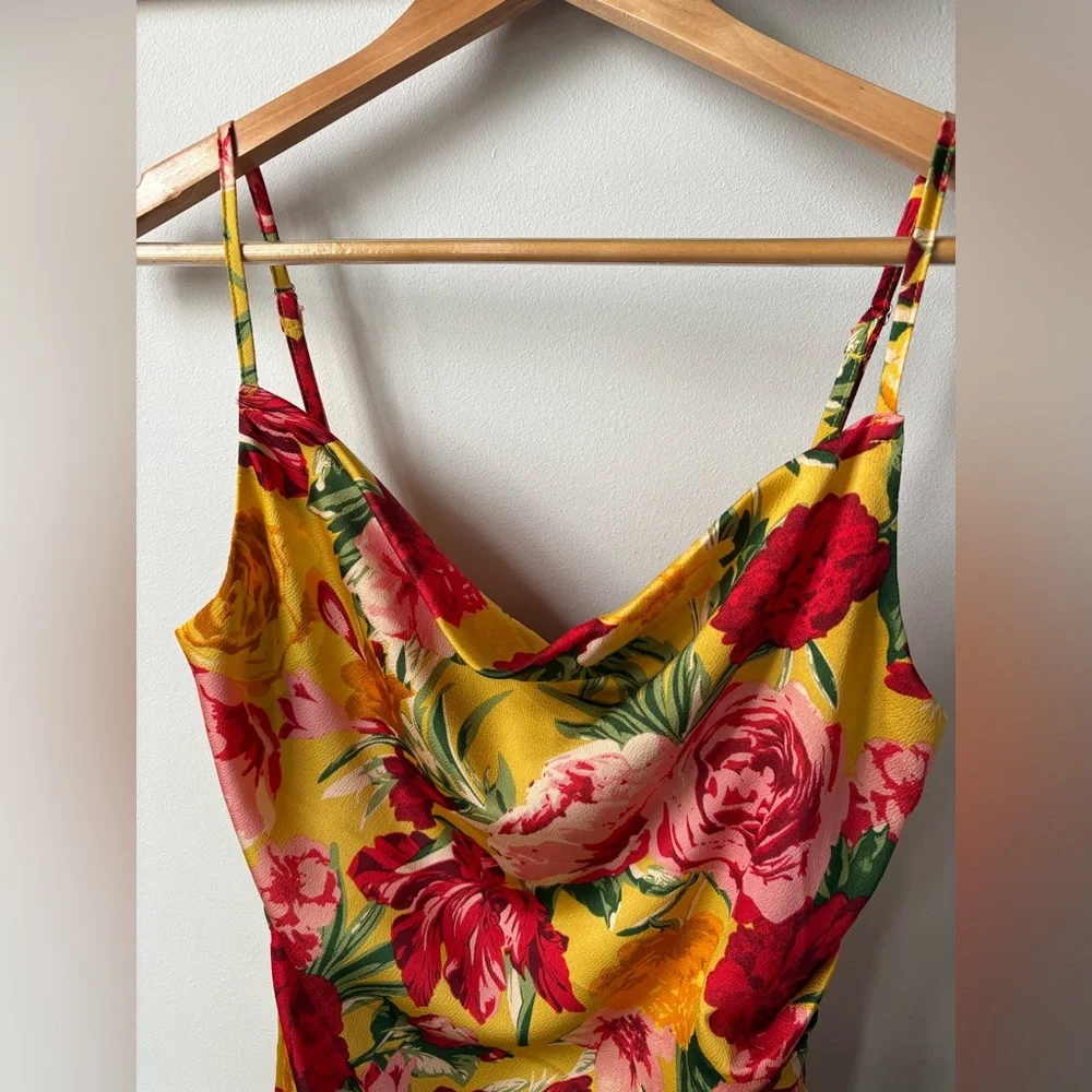 Yellow Floral Midi Dress with Adjustable Straps - Picture 2 of 4